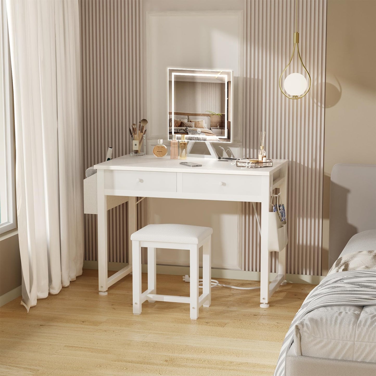 Small Makeup Vanity Desk with Fabric Drawers